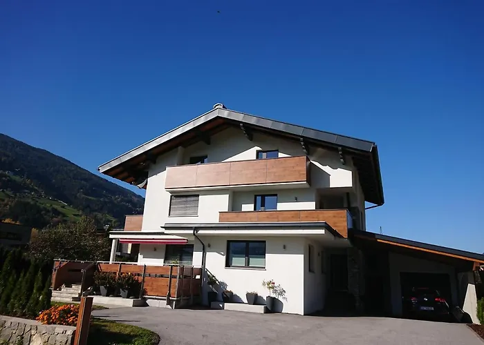 Pfister * Aschau Im Zillertal